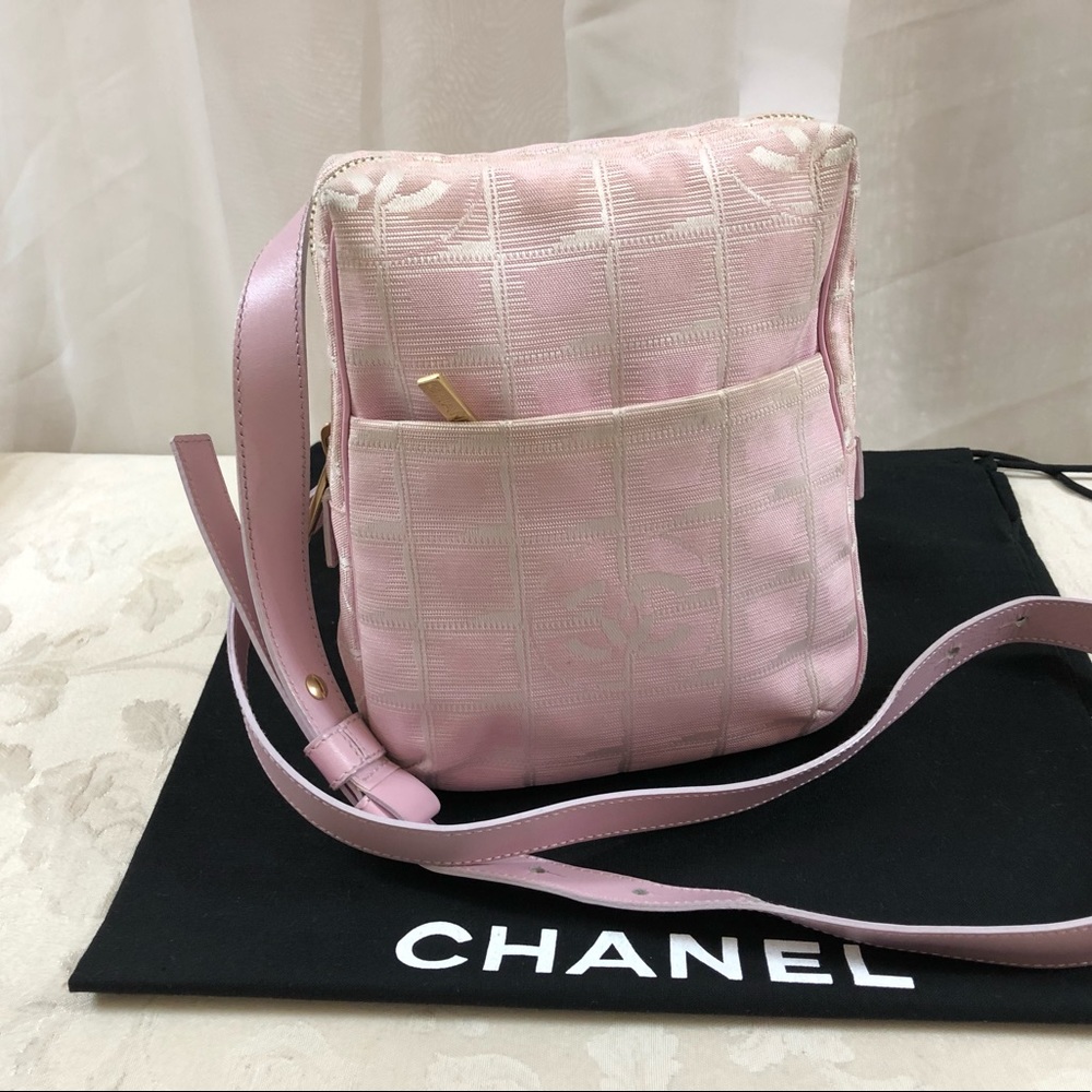 🆕 Chanel New Travel Line Crossbody Bag